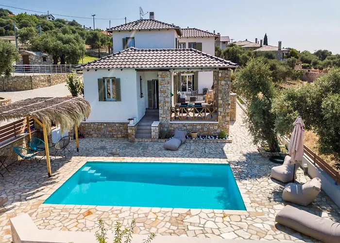 Luna Villa